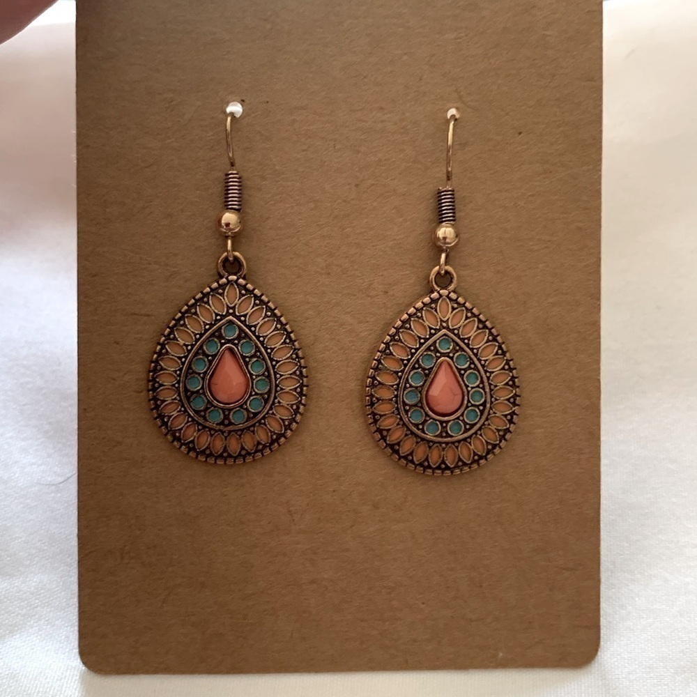 NWOT -Green and Orange Boho Tear Drop Dangle Earrings